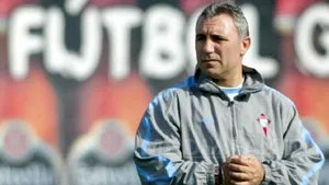Hristo Stoicikov: Nu îl respect deloc pe Van Gaal, este o mizerie