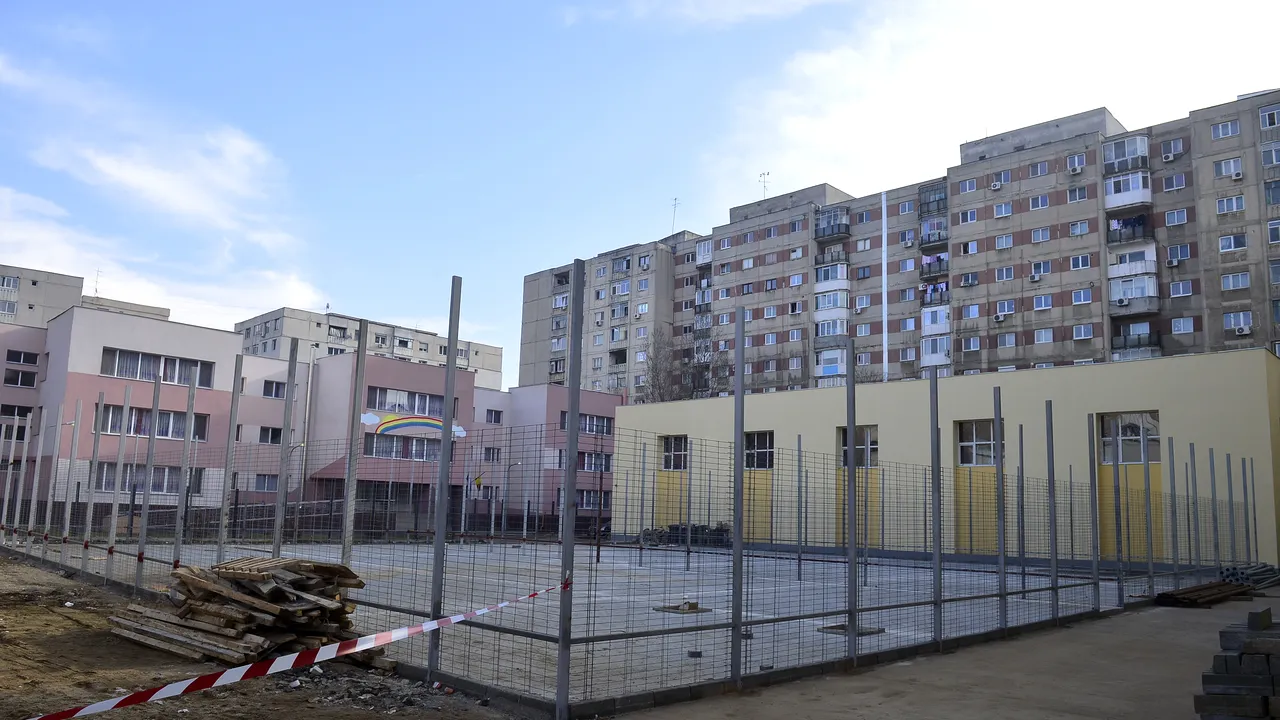 Cîmpeanu: 55 de şcoli vor fi construite sau reabilitate
