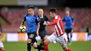 Viitorul a învins Dinamo, cu scorul de 4-0 / Proteste ale suporterilor dinamovişti, jandarmii au intervenit