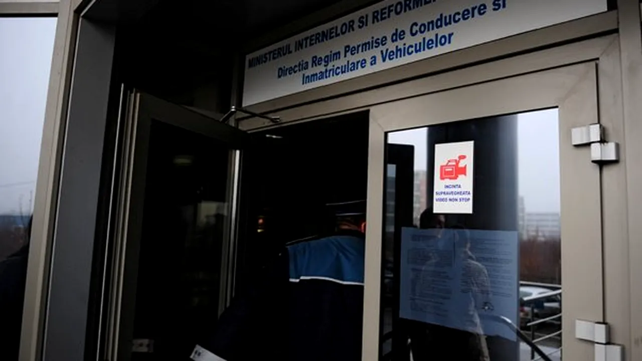 Şeful Serviciului Examinări de la Serviciul Permise Bucureşti a fost demis