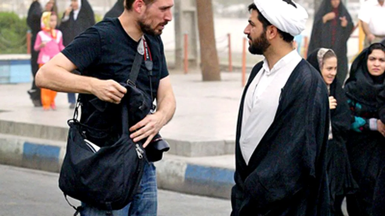 Un jurnalist occidental arestat în Iran descrie condiţiile din închisoare