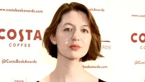 Cărțile lui Sally Rooney nu vor mai fi vândute în Marea Britanie din cauza sprijinului său pentru Palestine Action