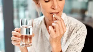 Alimentația la menopauză și premenopauză: aceștia sunt cei mai importanți șapte nutrienți care ajută la evitarea riscurilor