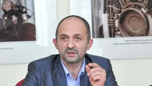 Regizorul Ion Ardeal Ieremia consideră că doar vaccinul îl ajută să se reîntâlnească cu publicul