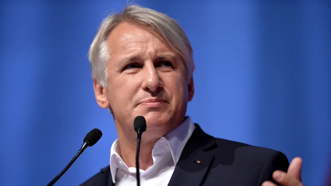Teodorovici, despre Iohannis: Acelaşi discurs stereotip, rostit în stilul extrem de teatral