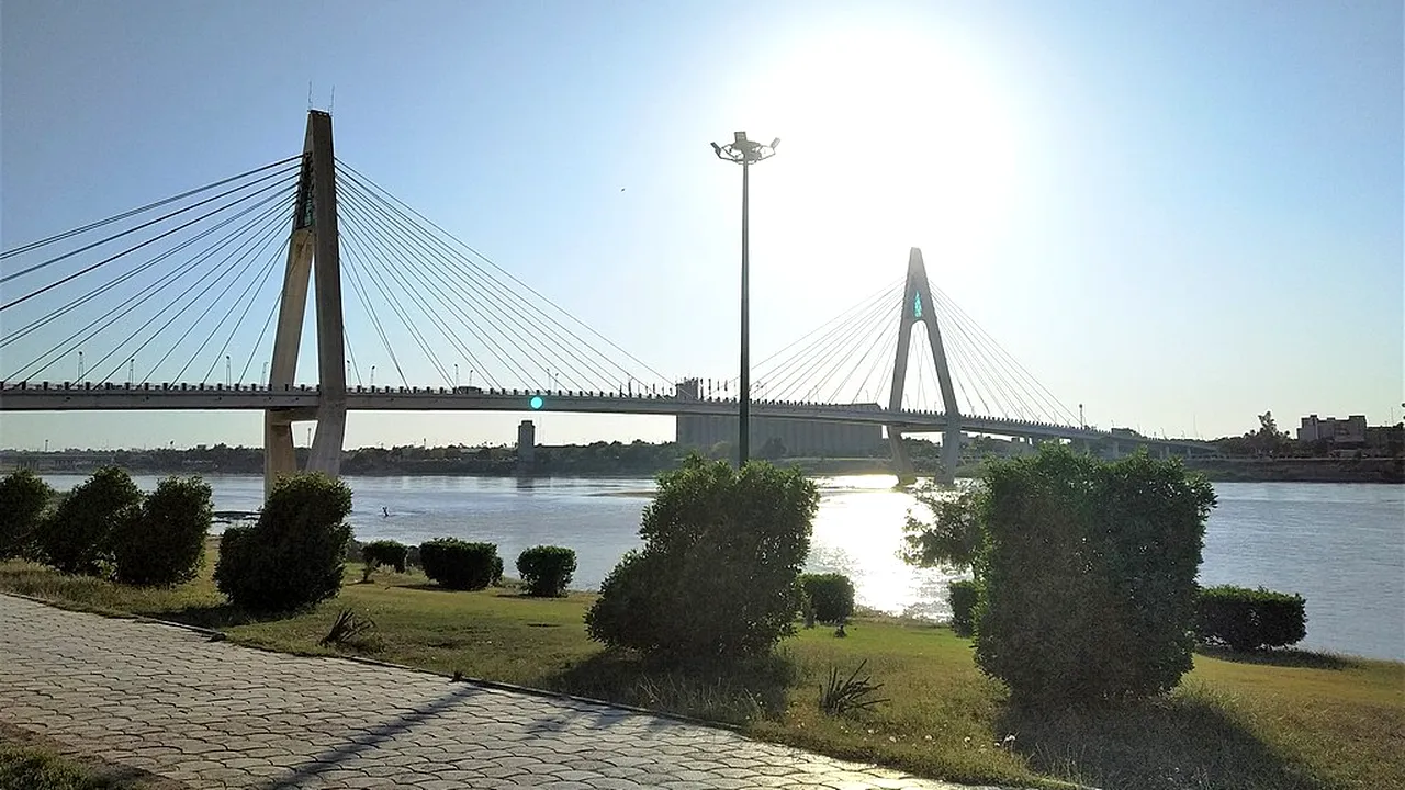 Nu doar Europa este copleşită de caniculă: temperatura de 51 de grade Celsius a fost raportată într-un oraş din Iran 