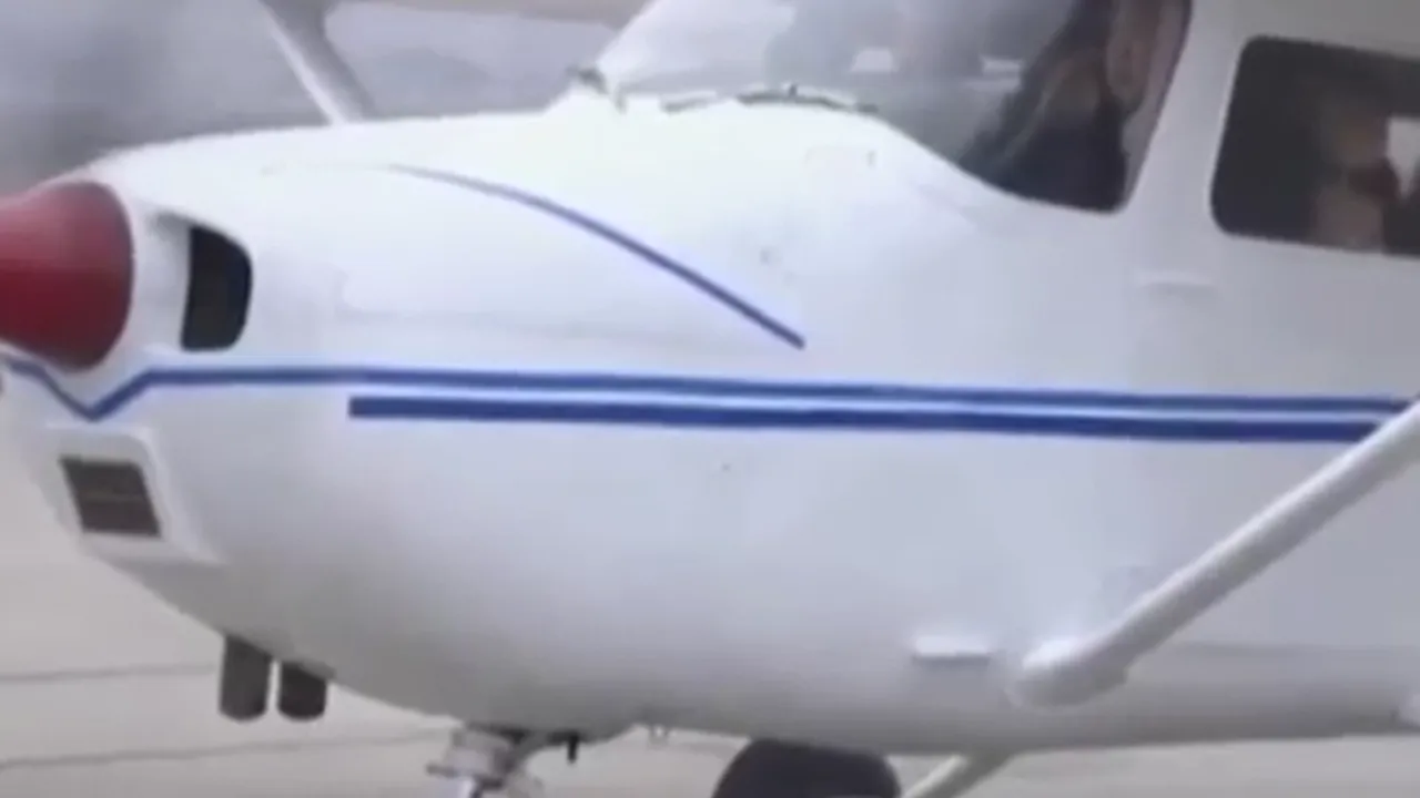 Kim Jong-un ar fi pilotat un avion uşor fabricat în Coreea de Nord - VIDEO