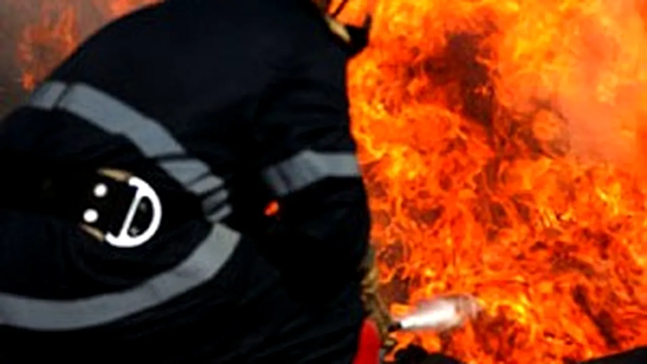 Four Injured In Fire Near Oil Refinery, Southern Romania