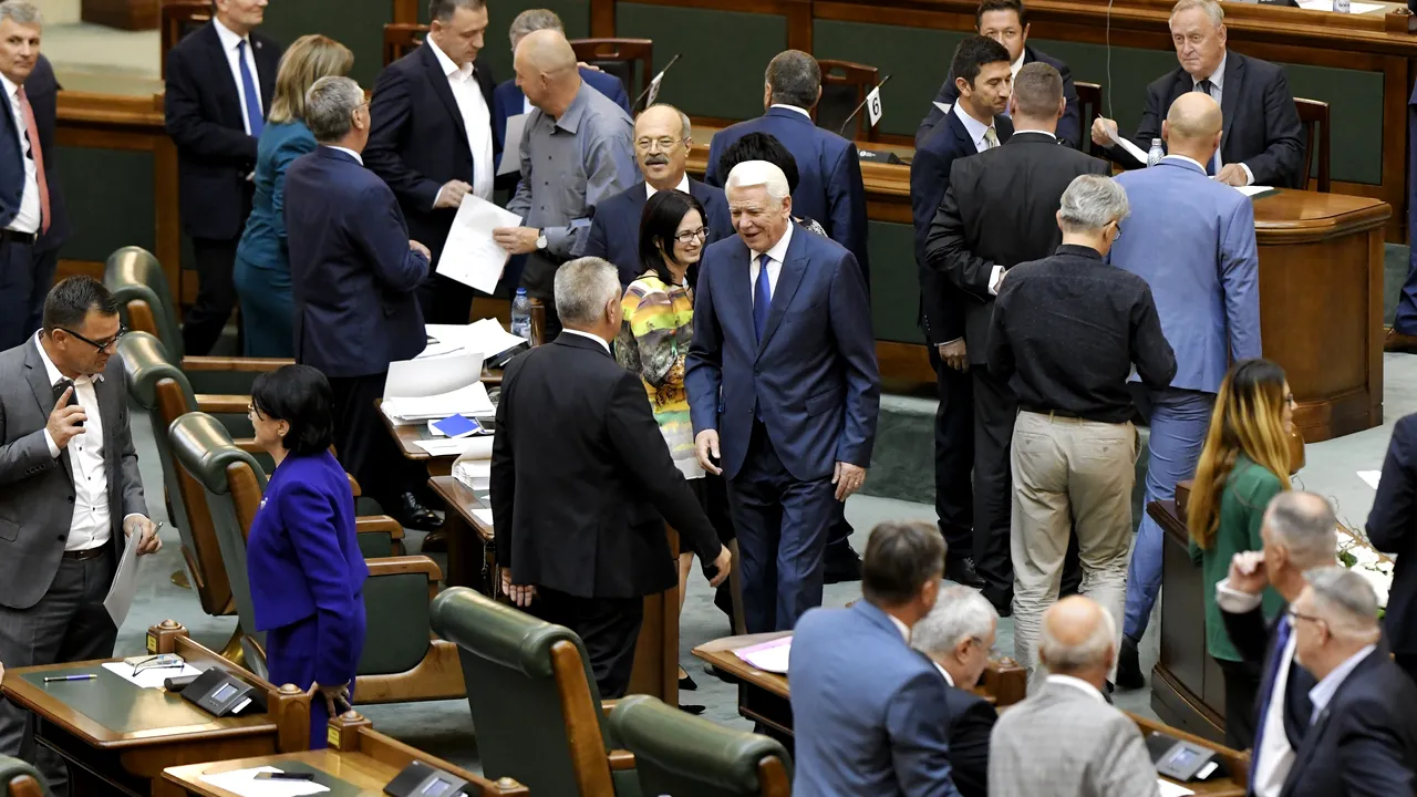 Scandal în ALDE. Teodor Meleşcanu: Un congres e absolut necesar, dar după prezidenţiale