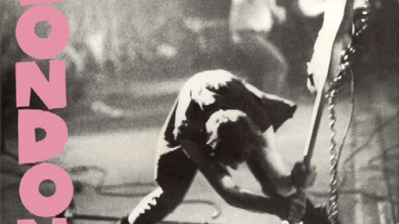 The Clash lansează o versiune reeditată a albumului 