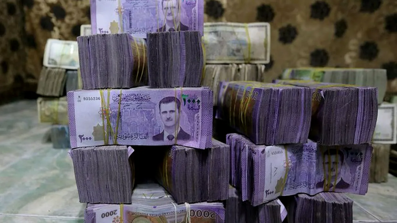 Siria intenționează să-și tipărească o nouă monedă în Emiratele Arabe Unite și Germania