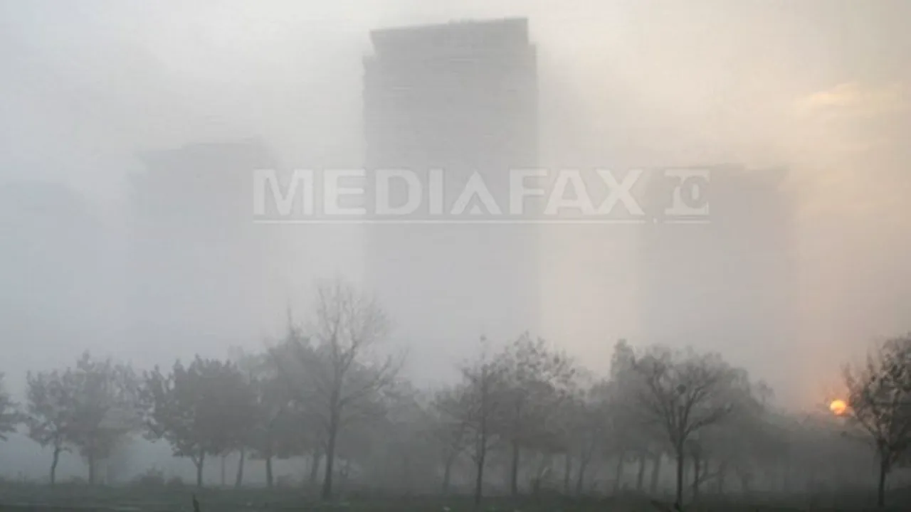 AVERTIZARE METEO: Ceaţă în zece judeţe din vestul şi centrul ţării