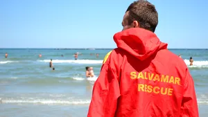 Acuzaţii grave. Un subofiţer din Garda de Coastă este cercetat după ce ar fi eliberat diplome false de salvamar