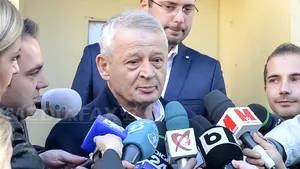 Sorin Oprescu, ELIBERAT din arest după aproape două luni. Primarul suspendat, plasat în arest la domiciliu. DECLARAŢIA edilului după decizia Curţii de Apel Bucureşti - FOTO