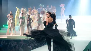 Paris Fashion Week 2021, variantă hibrid. 7 case de modă vor prezenta colecţiile fizic, restul doar online