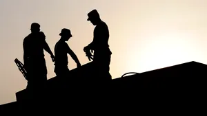 Angajaţii care pot decide să nu contribuie la Pilonul II de pensii, în următorii 10 ani