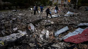 Războiul din Ucraina, ziua 243. 8 luni de lupte intense. Olaf Scholz şi Ursula von der Leyen cer un „Plan Marshall” pentru Ucraina  / Cancelarul german spune că reconstrucţia Ucrainei reprezintă o „sarcină pentru o generaţie” / Rusia ar putea arunca în aer un mare baraj hidroelectric la Nova Kakhovka