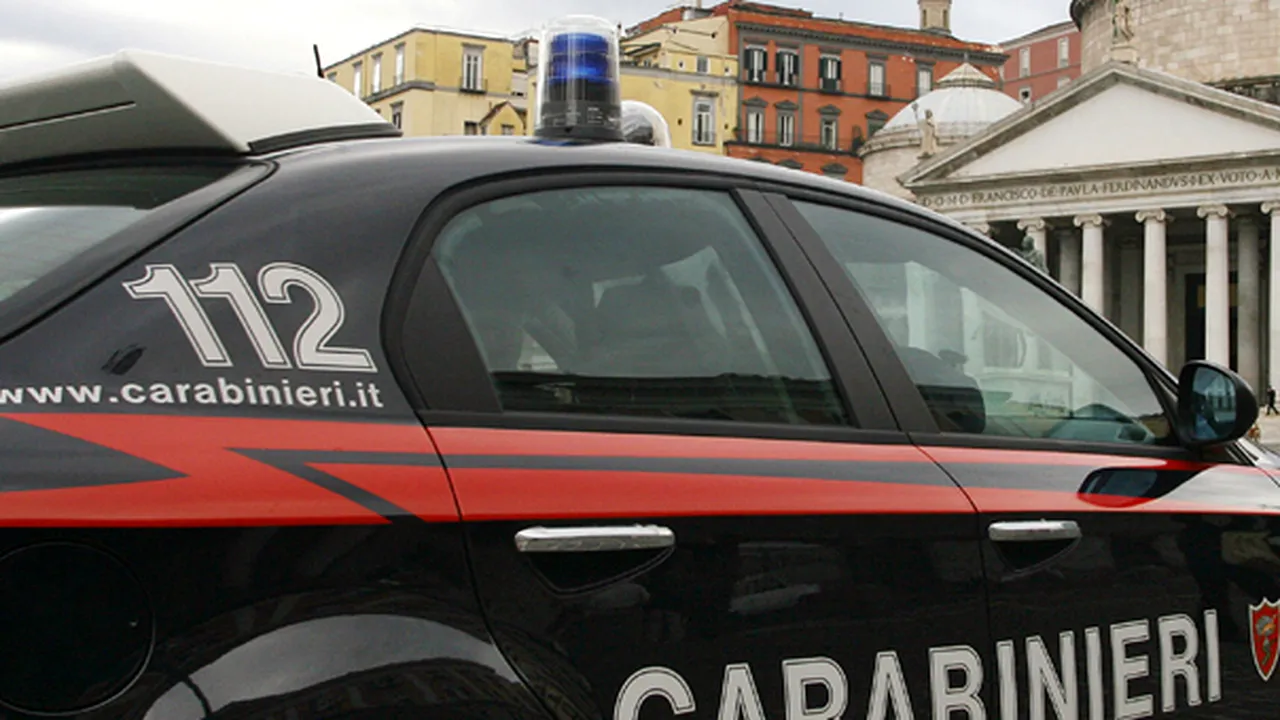 O româncă, rănită la Milano de gloanţele trase de carabinieri pentru capturarea unui suspect