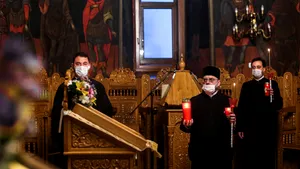 Medicul Paul Ichim cere oprirea slujbelor: Altfel, o să rămână bisericile fără enoriaşi