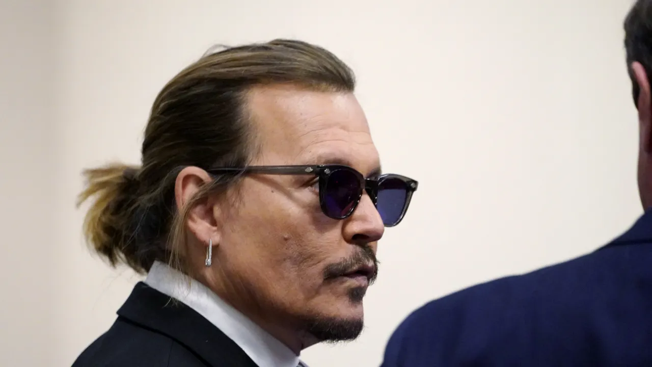 Johnny Depp va primi un premiu pentru întreaga carieră