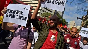 Angajaţii de la metroul din Sao Paulo au suspendat acţiunea de grevă