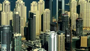 40 de români se pot angaja într-un hotel din Dubai. Ce posturi sunt disponibile