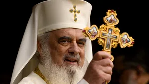 Racla cu moaștele Sfântului Apostol Andrei a fost sfințită de Patriarhul Daniel