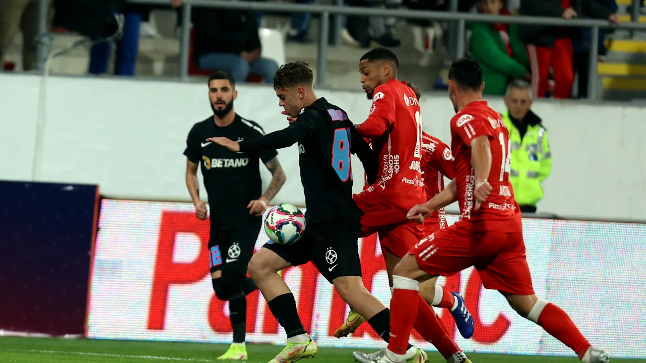 UTA - FCSB – remiză cu 4 cartonaşe roşii în 11 minute, în Cupa României
