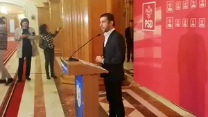 PSD sesizează luni CCR cu privire la asumarea răspunderii Guvernului pe legile justiţiei şi OUG 51