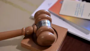 AUR: Judecătorul CA Ploiești a acționat conform propriilor convingeri juridice și în spiritul legii
