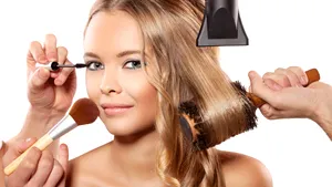 Piaţa Victoriei va găzdui pentru prima oară un târg de beauty: Demonstaţii de machiaj şi hairstyling