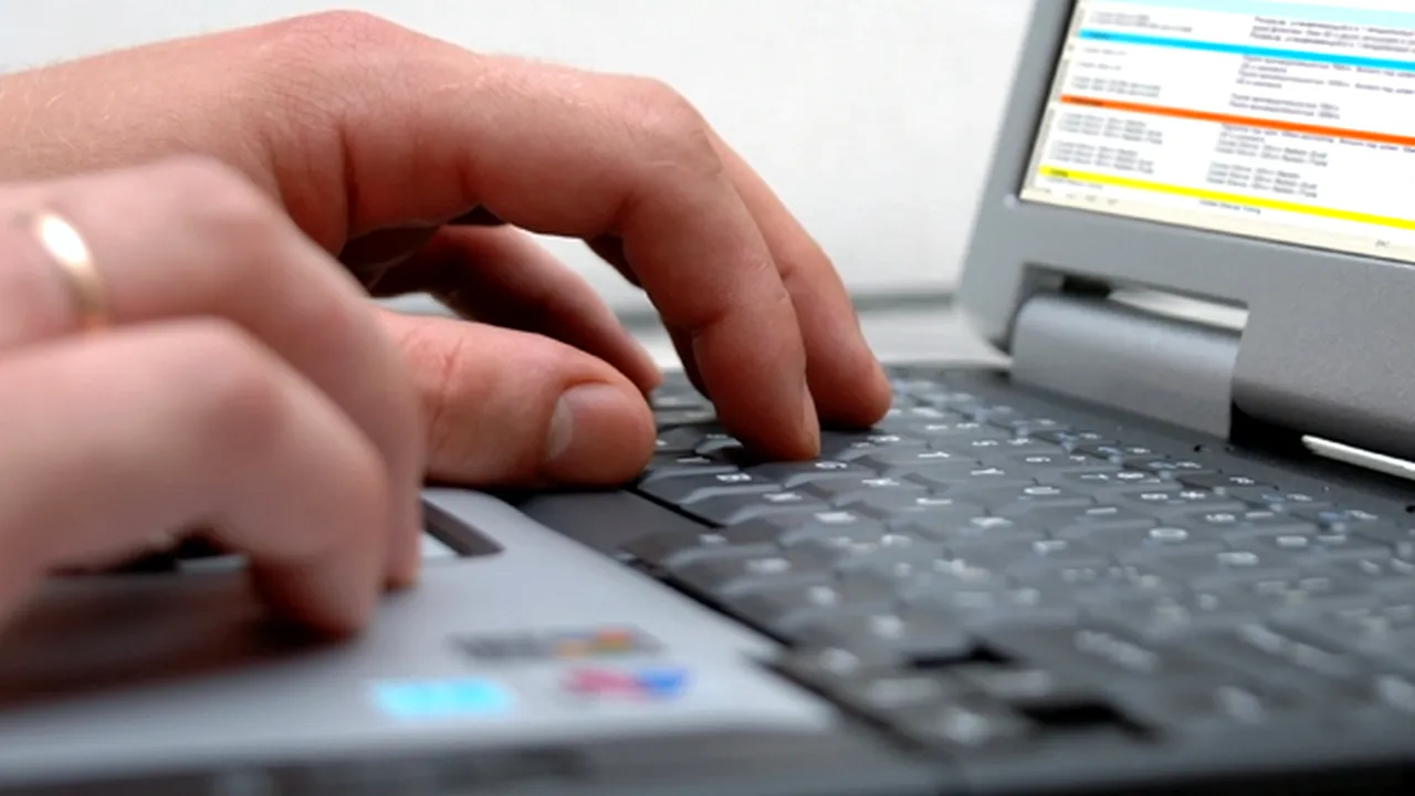 Vânzările de PC-uri au înregistrat primul declin din 2001 în perioada sărbătorilor de iarnă