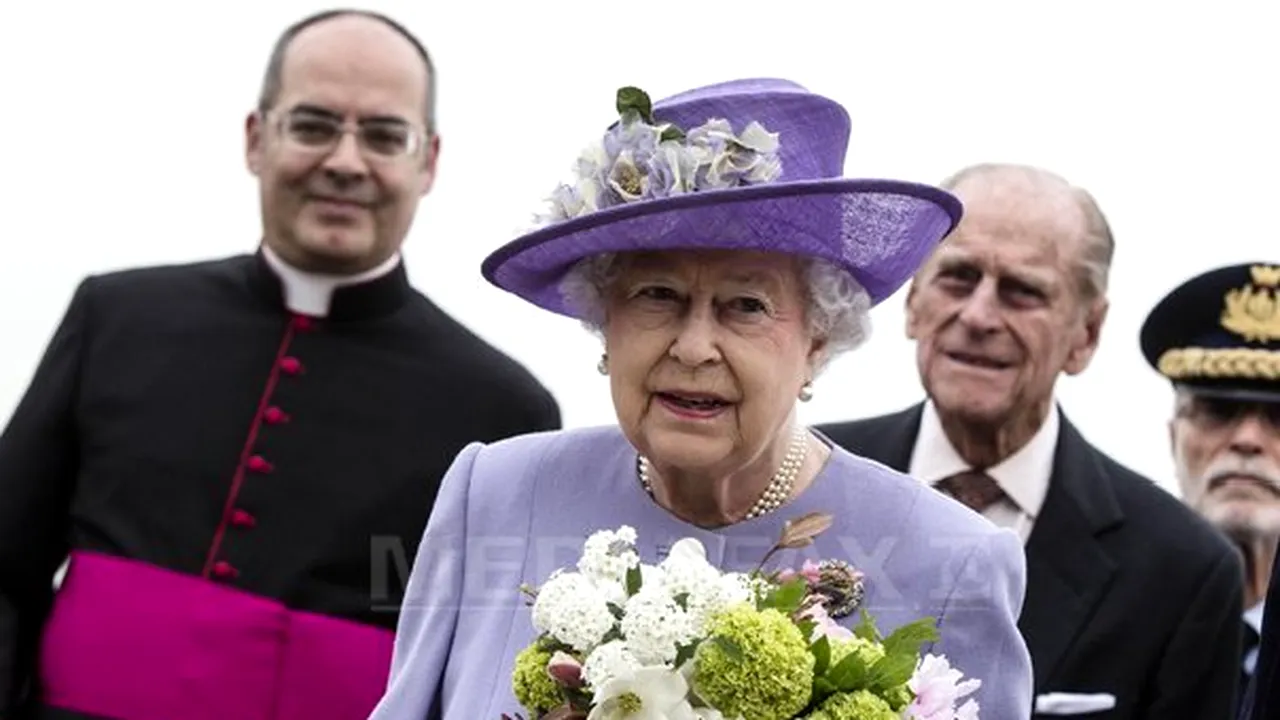 Elizabeth a II-a a împlinit 88 de ani. Aniversarea reginei, marcată printr-un portret oficial realizat de David Bailey - FOTO
