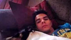 Gest şocant făcut de un tânăr cu trupul neînsufleţit al mamei sale pe care a ucis-o. Ce au găsit poliţiştii