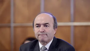 UNBR critică decizia UAIC în cazul lui Tudorel Toader: „Avocatul nu trebuie confundat cu cel pe care îl apără”