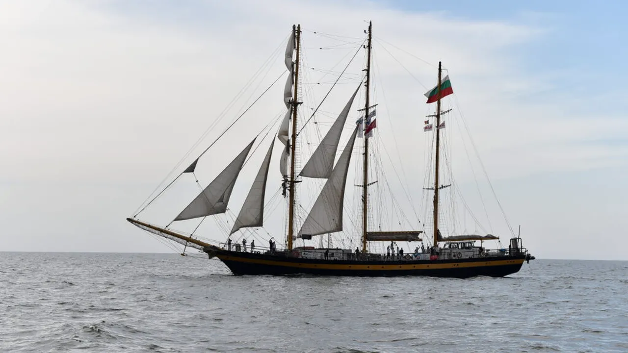 Marina mexicană a început căutarea a două nave dispărute care duceau ajutoare umanitare în Cuba