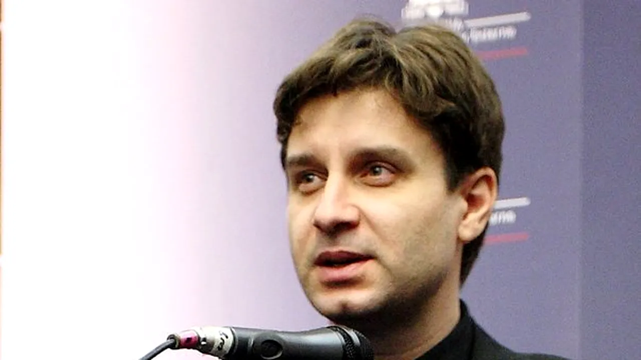 Deputatul aflat în greva foamei îşi continuă protestul în spital. Aurelian Mihai, dus la Spitalul Universitar de Urgenţă Bucureşti