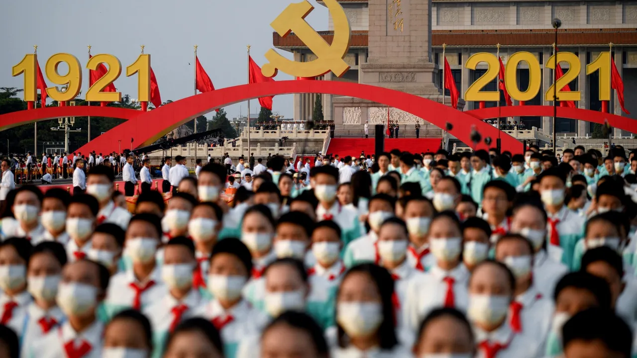 Partidului Comunist Chinez îşi marchează centenarul. Cum a apărut şi cum şi-a menţinut puterea în secolul XXI