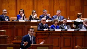 Sondaj CURS: AUR conduce cu 34%. Scorurile PSD, PNL și USR. Opt din zece români spun că țara merge într-o direcție greșită
