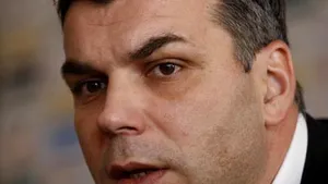 Becali: Am vrut să discut şi cu Olăroiu dar n-am putut să dau de el