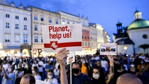 BELARUS. Proteste în tandem, duminică, pro şi anti Lukashenko