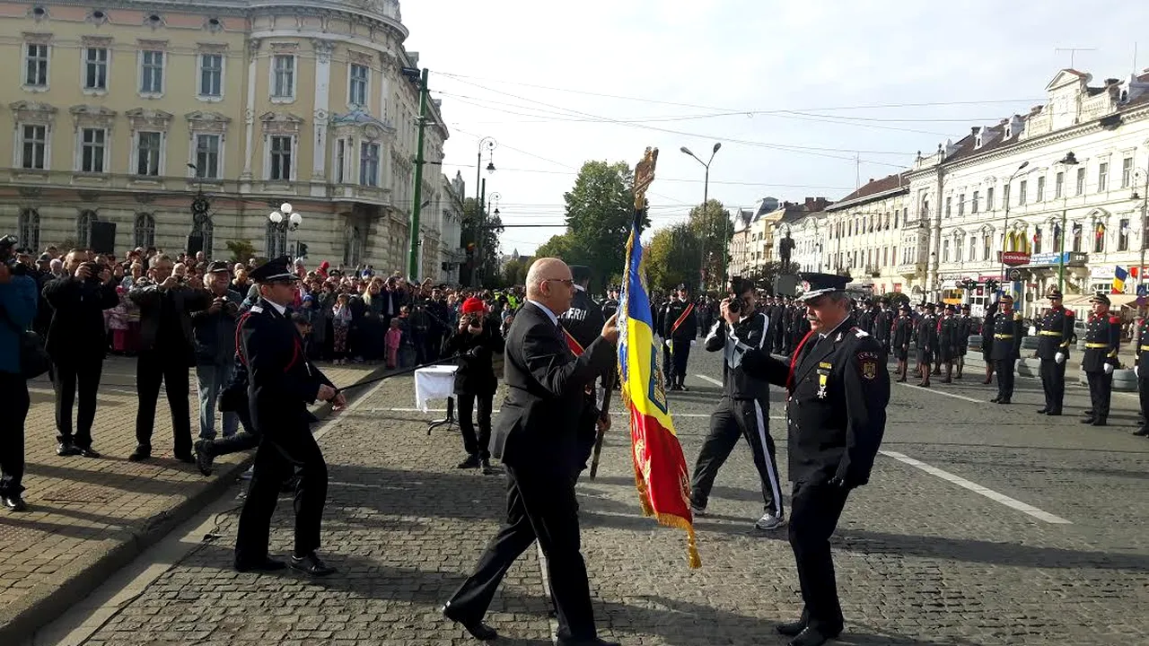 Arafat către pompieri: Aţi devenit instituţia care simbolizează salvatorii universali 