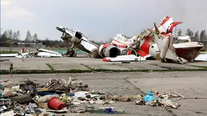 Polonia: Controlorii de trafic aerian ruşi au contribuit 