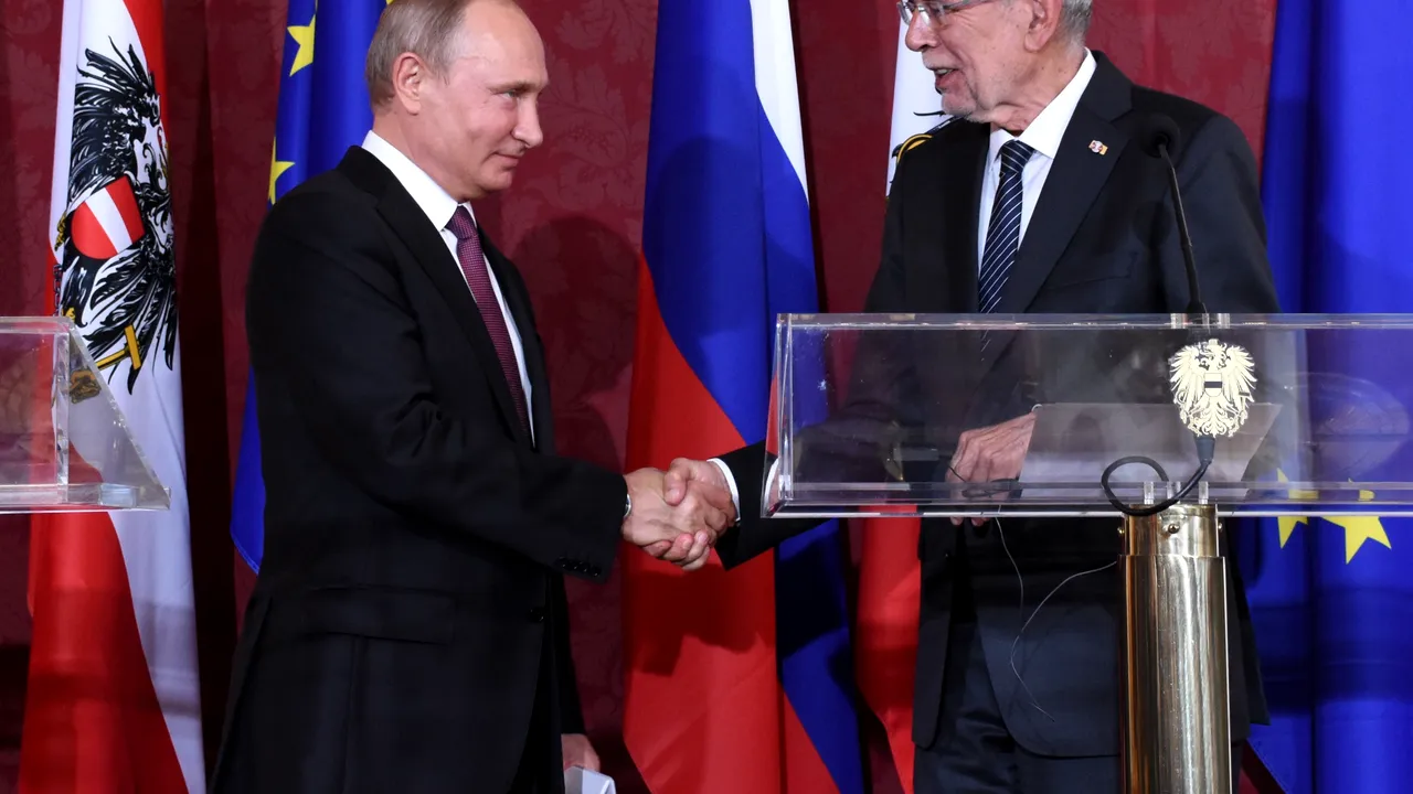 PREZENTUL FĂRĂ PERDEA Marius Oprea / Austria e Belarusul din miezul Europei: ”neutră”, dar rusofilă prin istorie, politică şi economie, ţară în care Putin lucrează prin interpuşi