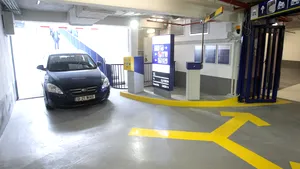 Noi tarife pentru PARCARE în Bucureşti. În centru, preţul va creşte substanţial. Cât va costa parcarea subterană din Piaţa Universităţii