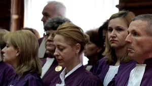 Pensionările magistraţilor în 2009, la un pas de a bloca sistemul judiciar