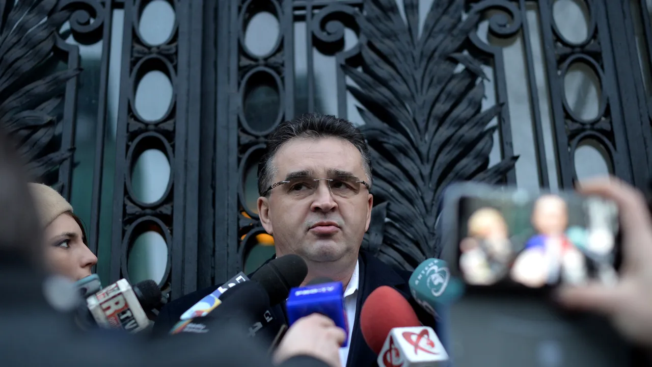 LIVE TEXT Sediul PSD. Oprişan îi cere DEMISIA lui Dragnea: Trebuie să plece! Nu mâine, nu după vreo negociere de culise, ci acum!/ Ecaterina Andronescu: Rezultatele sunt neaşteptat de proaste