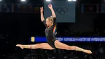 Gimnastică. Sabrina Voinea conduce la bârnă și sol, după șase subdiviziuni în calificări la Mondiale