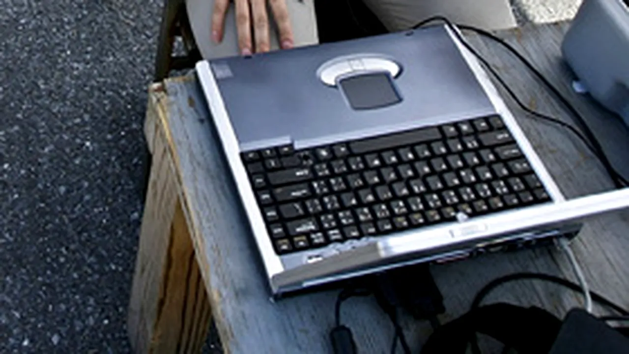 Laptopul la control!