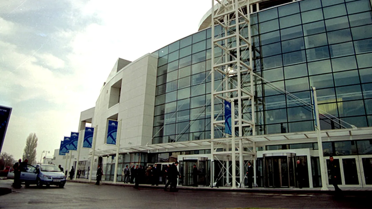 Alertă de incendiu la Plaza Mall